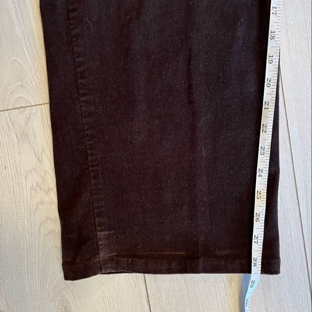Vintage 90s mid rise wide leg brown corduroy pants - Picture 8 of 8